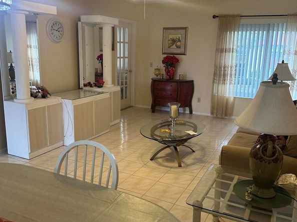 12021 W Greenway Drive 206, Royal Palm Beach FL 33411