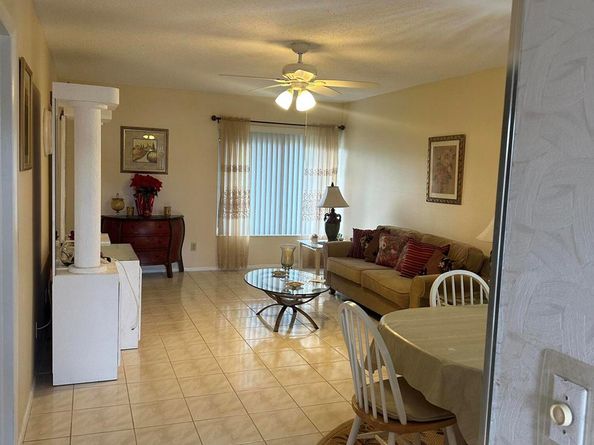 12021 W Greenway Drive 206, Royal Palm Beach FL 33411