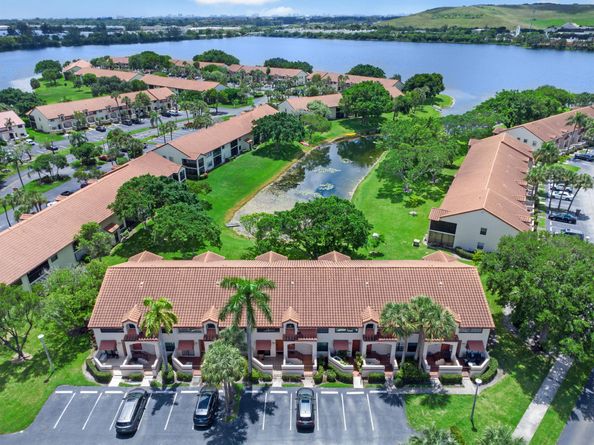 506 Congressional Way, Deerfield Beach FL 33442