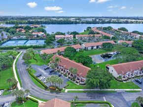 506 Congressional Way, Deerfield Beach FL 33442