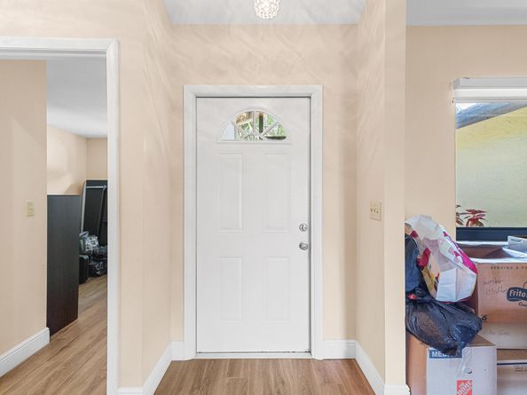 160 Ramblewood Circle, Royal Palm Beach FL 33411