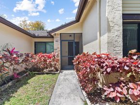 160 Ramblewood Circle, Royal Palm Beach FL 33411