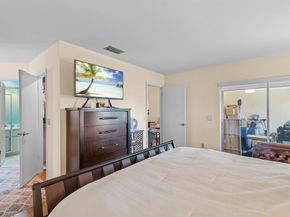 160 Ramblewood Circle, Royal Palm Beach FL 33411