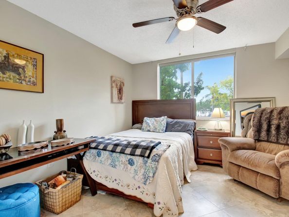 1000 Scotia Drive 204, Hypoluxo FL 33462