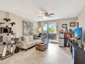 1000 Scotia Drive 204, Hypoluxo FL 33462
