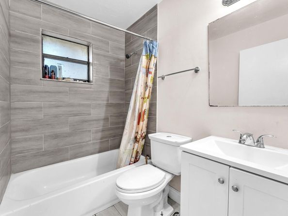 3501 NW 114th Ln, Coral Springs FL 33065