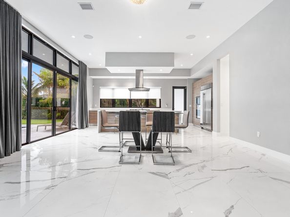 16529 Botaniko Dr N, Weston FL 33326