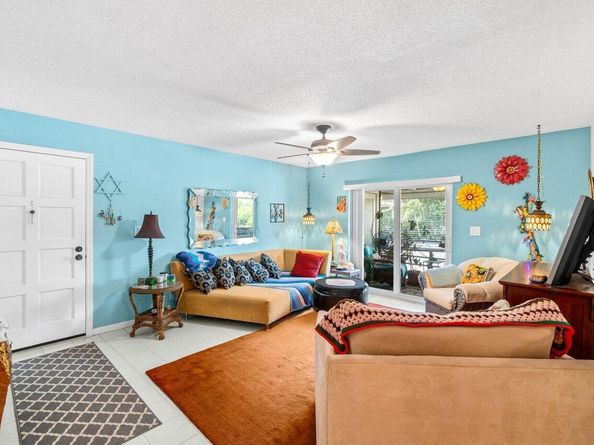 1124 NW 13th Street 204a, Boca Raton FL 33486