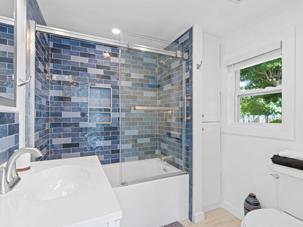 826 SE 4th Avenue, Delray Beach FL 33483
