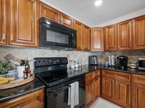 476 Golden Wood Way, Wellington FL 33414