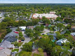 476 Golden Wood Way, Wellington FL 33414