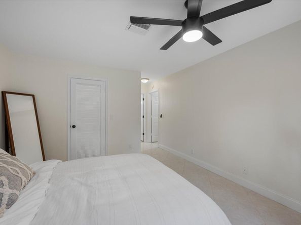 476 Golden Wood Way, Wellington FL 33414