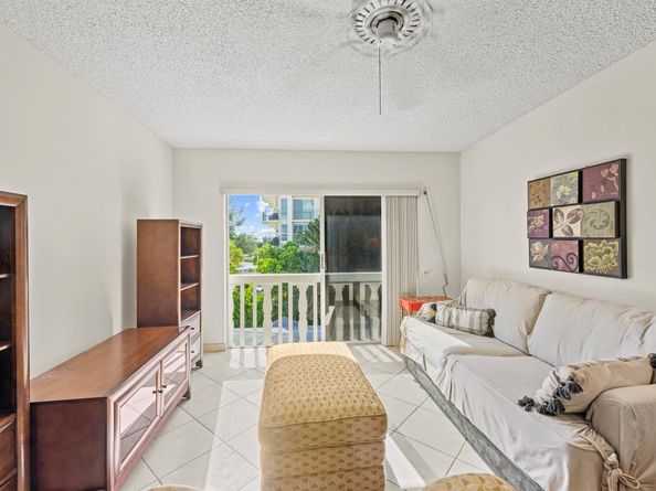 424 N Riverside Drive 306, Pompano Beach FL 33062