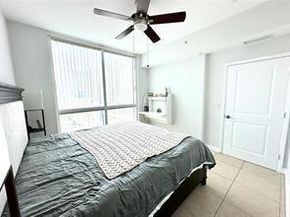 1945 S Ocean Dr 910, Hallandale Beach FL 33009