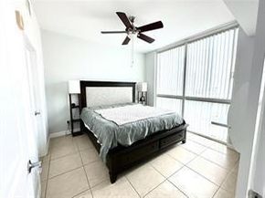 1945 S Ocean Dr 910, Hallandale Beach FL 33009