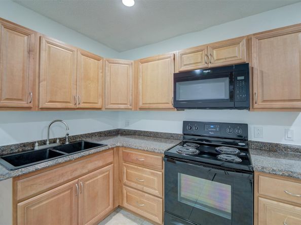 7546 NW 44 Court #W, Coral Springs FL 33065