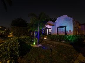 933 38th Street, West Palm Beach FL 33407