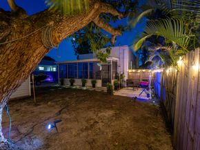 933 38th Street, West Palm Beach FL 33407
