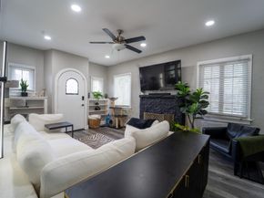 933 38th Street, West Palm Beach FL 33407
