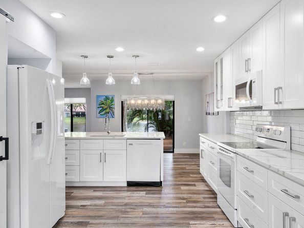 624 N Deer Creek North Shore Drive N, Deerfield Beach FL 33442