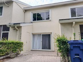 9967 NW 56th Pl 9967, Coral Springs FL 33076
