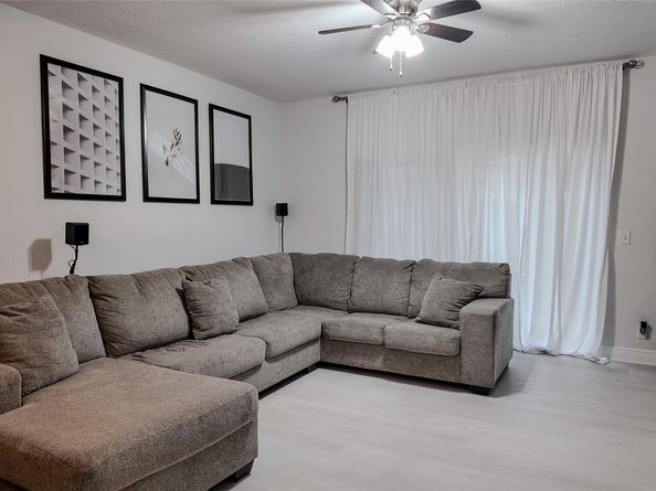 9967 NW 56th Pl 9967, Coral Springs FL 33076