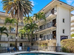924 SE 2nd St 7, Fort Lauderdale FL 33301
