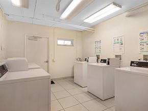 924 SE 2nd St 7, Fort Lauderdale FL 33301