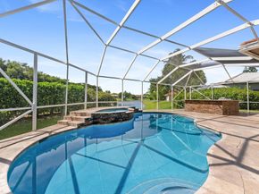 6689 NW 70th Pl, Parkland FL 33067