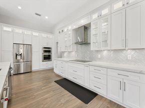 6689 NW 70th Pl, Parkland FL 33067