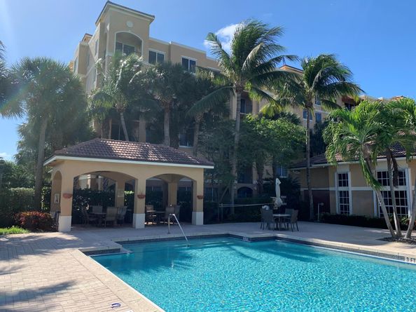 700 Scotia Drive 303, Hypoluxo FL 33462