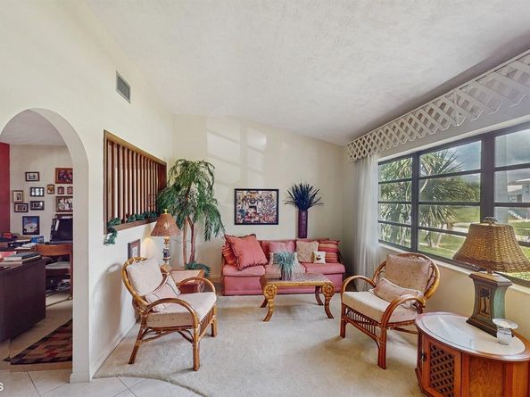 1319 Lake Erie Drive, Lake Worth FL 33461