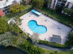 2206 S Cypress Bend Dr 803, Pompano Beach FL 33069
