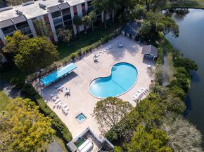 2206 S Cypress Bend Dr 803, Pompano Beach FL 33069