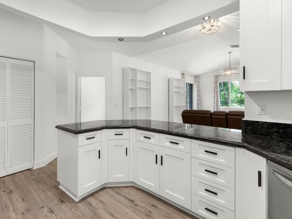5711 NW 125th Avenue, Coral Springs FL 33076