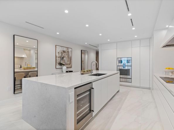 220 SE Mizner Boulevard 512, Boca Raton FL 33432