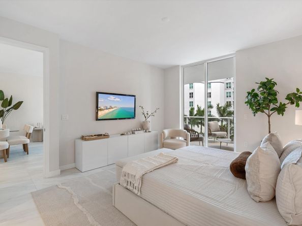 220 SE Mizner Boulevard 512, Boca Raton FL 33432