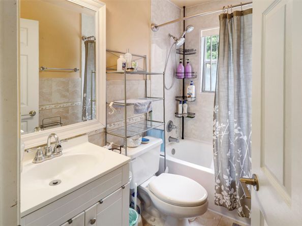 22488 Overture Cir, Boca Raton FL 33428