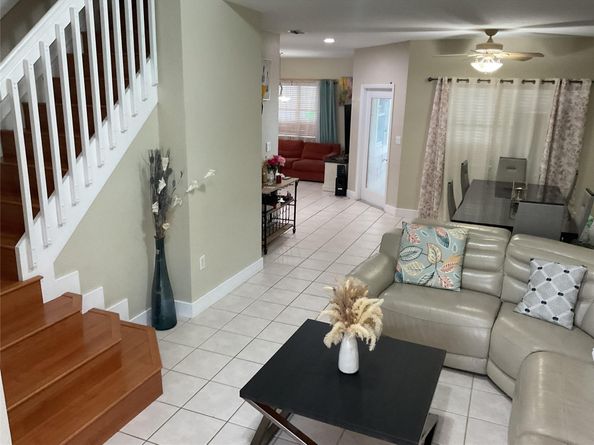 7557 NW 18th Dr, Hollywood FL 33024