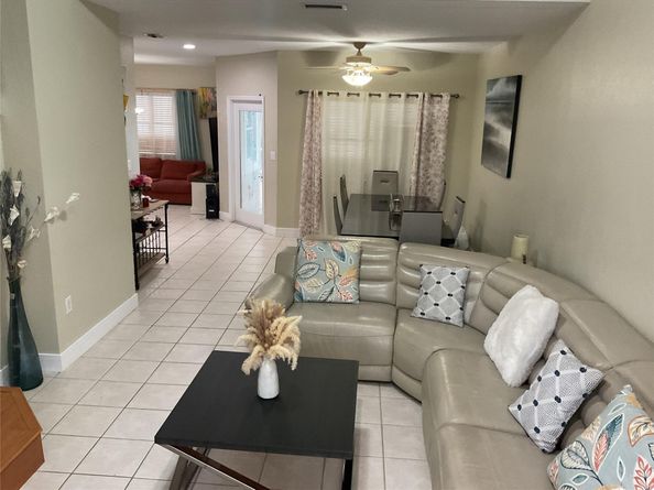 7557 NW 18th Dr, Hollywood FL 33024