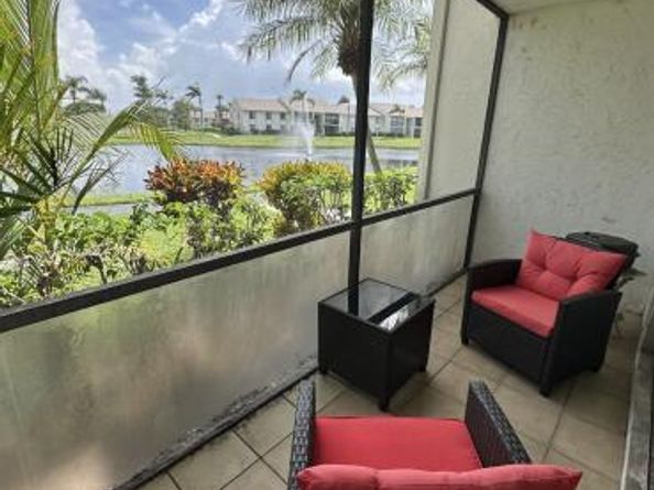 1118 Green Pine Boulevard B1, West Palm Beach FL 33409