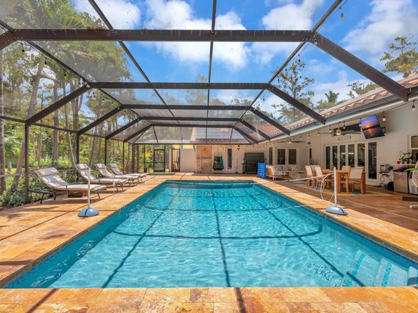 8140 NW 51st Pl, Coral Springs FL 33067