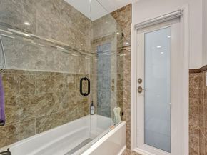 8140 NW 51st Pl, Coral Springs FL 33067