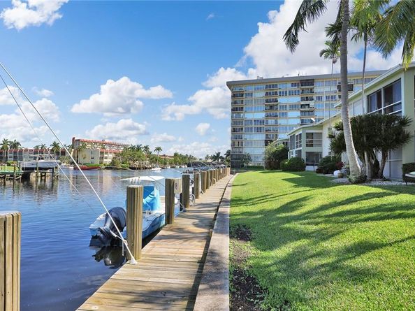 930 SE 9th Ave 16, Pompano Beach FL 33060