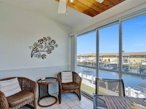 930 SE 9th Ave 16, Pompano Beach FL 33060