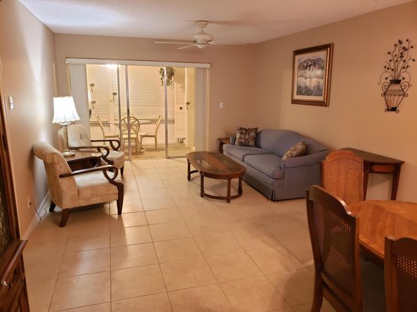5020 Petal Place A, Delray Beach FL 33484