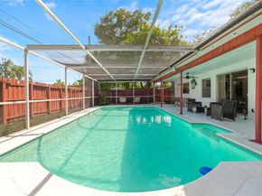 3007 SW 67th Way, Miramar FL 33023