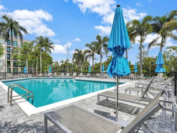 1101 River Reach Dr 206, Fort Lauderdale FL 33315