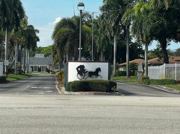 501 Sandpiper Circle, Delray Beach FL 33445