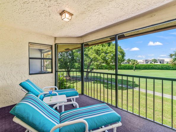 5335 10th Fairway Drive 3, Delray Beach FL 33484